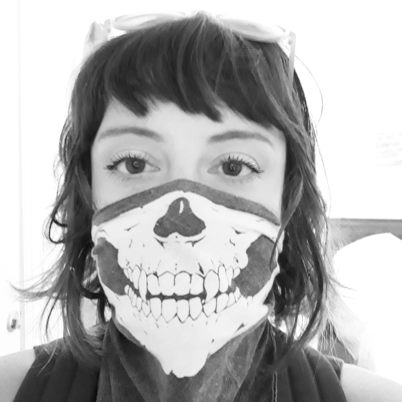 Meet your Posher, Jessica - Picture 1 of 1